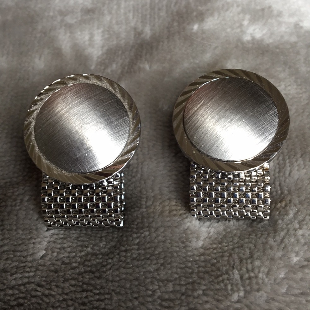 Vintage Silver Tone Mesh Wrap Around Cuff Links